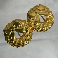 Vintage Signed Douglas Paquette  Interlocking Belt Buckle Christmas Wreath