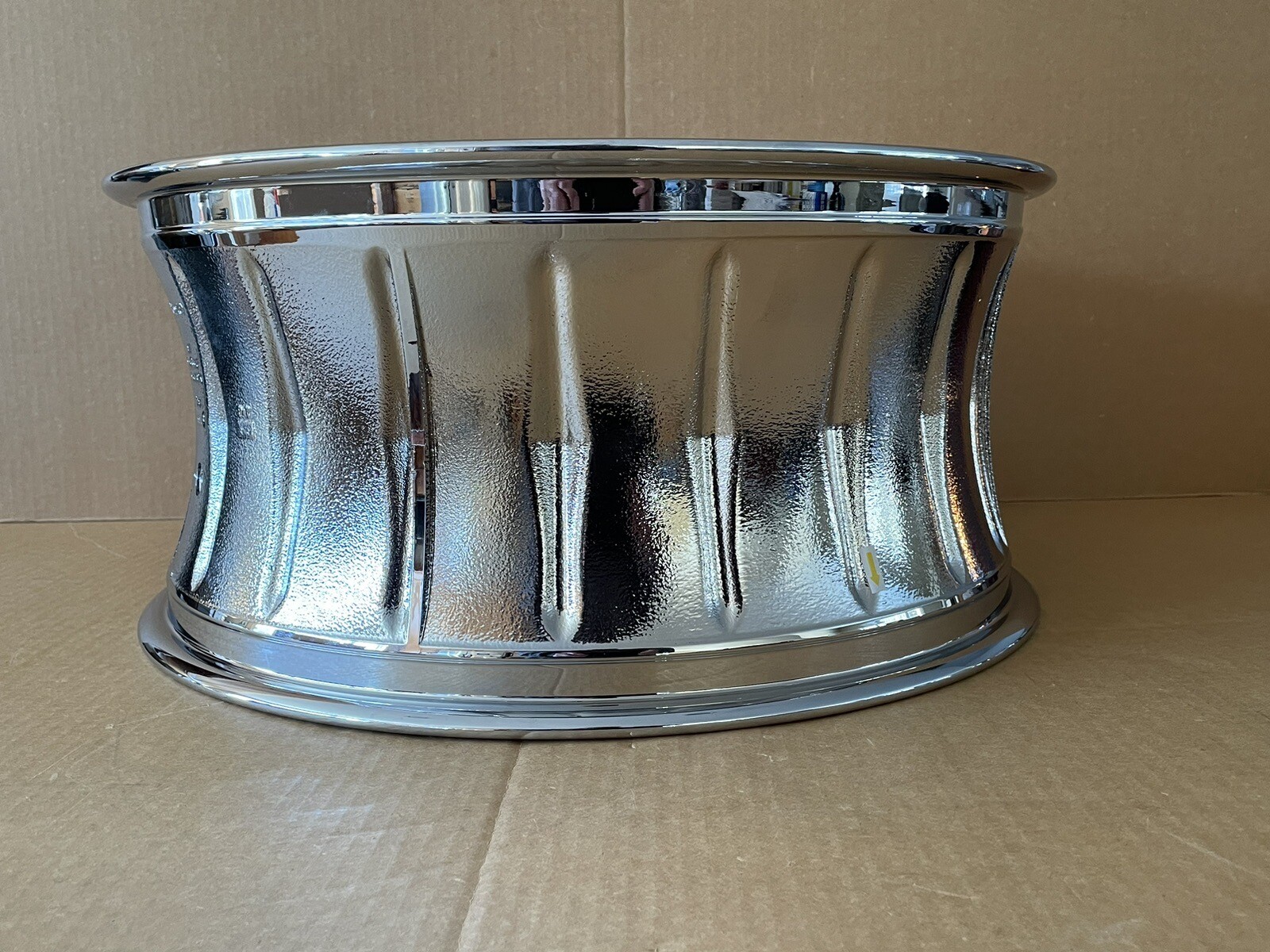 Harley Davidson Turbine Custom 21 Spoke Chrome 18 Inch Rear Wheel  