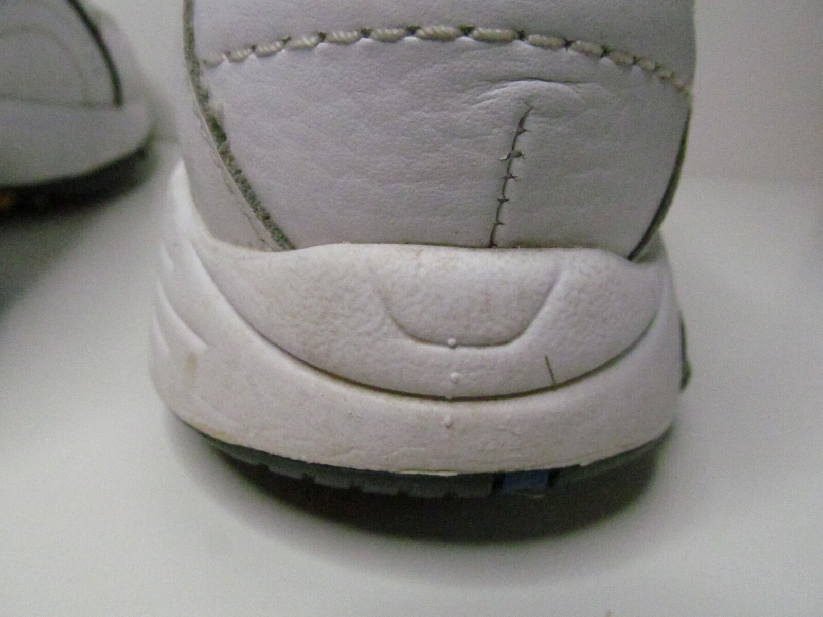 FootJoy Womens Golf Shoes White Black Leather Size 9M eBay