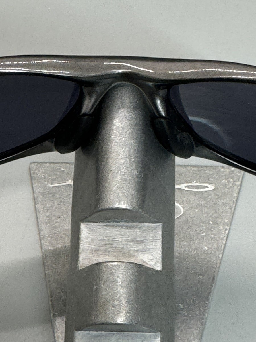 Brand New Oakley Hatchet Pewter W/ O-Luminum Lenses!! | eBay Brand New Oakley Hatchet Pewter W/ O-Luminum Lenses!! | eBay
