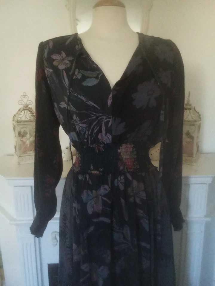 Vestido negro floral Sacred Threads S/M Foto 2 de 4