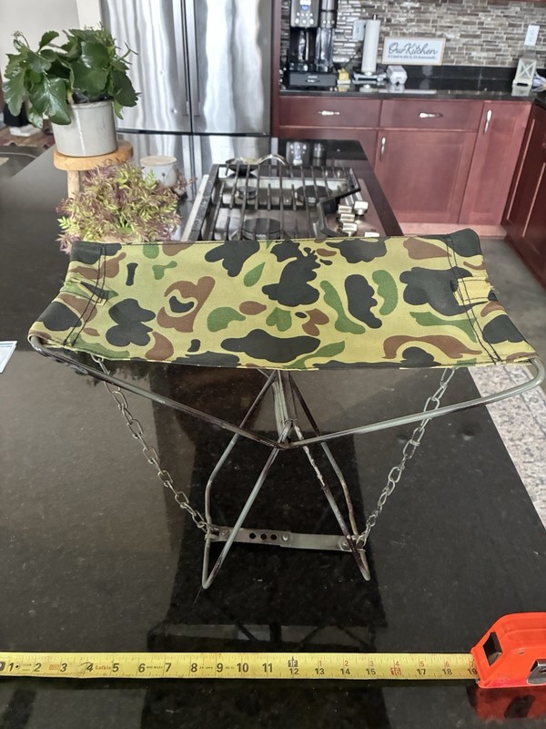 Vintage Foldable Metal Hunting Camping Chair Duck Camo Packable Foldable