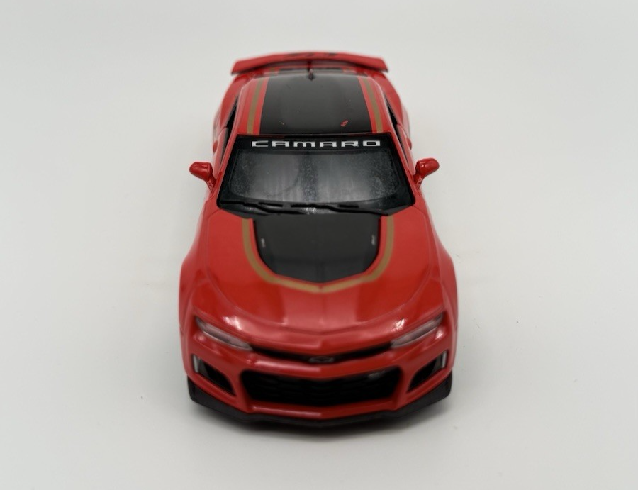 5399DF) Kinsmart 1:38 SCALE. 2017 Chevrolet Camaro ZL1. Diecast