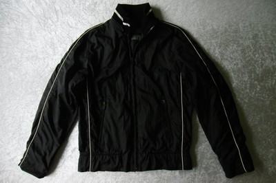 Leichte Jacke BALLY Gr 38 schwarz, weißer Streifen dichte Bündchen  Strickkragen