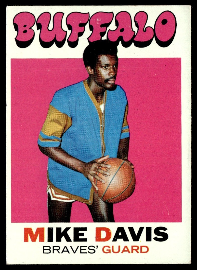 1971-72 Topps Basketball Card Mike Davis Buffalo Braves #99 EX+