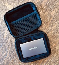 Samsung T7 Portable SSD 1TB Titan Gray, USB 3.2 Gen 2, Up to 1,050MB/s