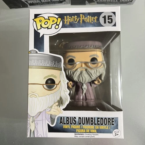Funko Pop! Vinyl: Harry Potter - Albus Dumbledore (w/ Wand) #15 w protector