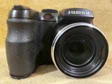 Fujifilm Finepix S1000 FD 10MP Batt Compartment Has Corrosion- For Parts/Repair