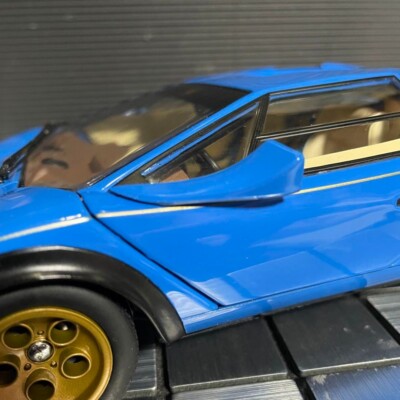 Very Rare Undisplayed KYOSHO 1/18 Lamborghini Countach LP500S WW