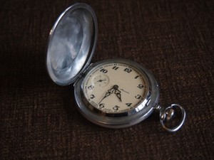 pocket watch molnija
