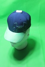 Under Armour fitted youth hat XS/SM