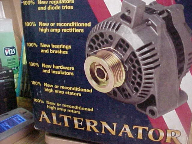 ALTERNADOR REMAN NOS EUA PARA 1998-02 FORD COROA VICTORIA, 8 CILINDROS, 4,6L (A4) - Imagem 2 de 3