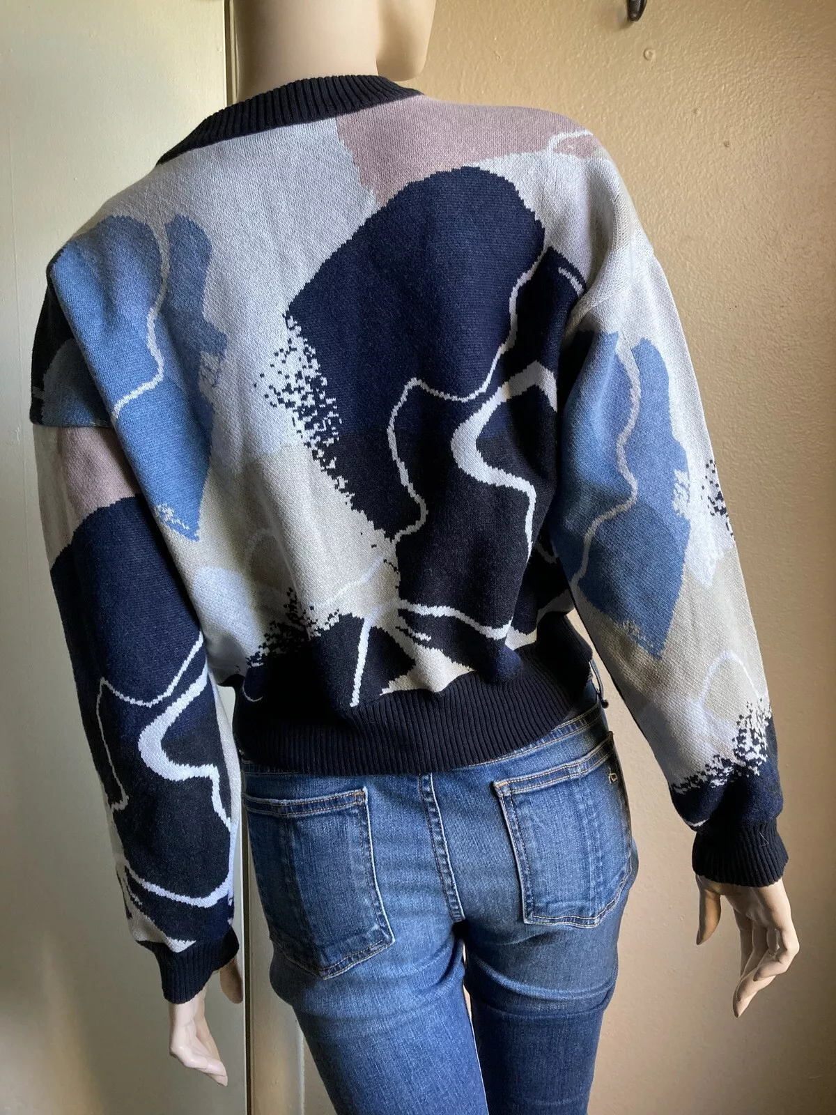 sweaty-betty painterly colour block vgc sweater