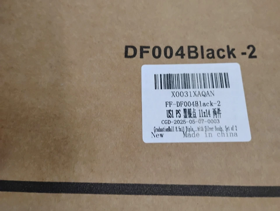 Lote de 2 - Marco Diploma 8.5" x 11" Negro con Cuentas Plateadas Foto 3 de 4