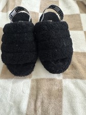 UGG Fluff Yeah Faux Fur Slide Slippers Black Women's Size 7 Open Toe