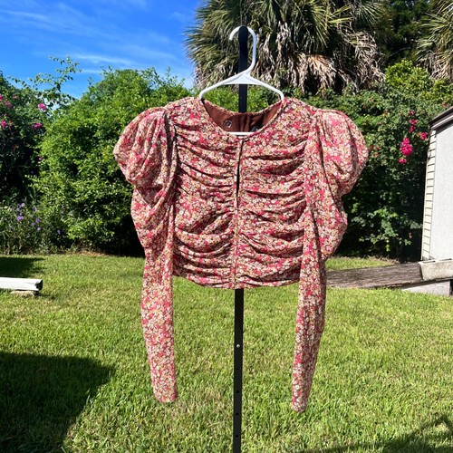 Bardot Revolve Rüschen Ditsy Blumen Puff Schulter Crop Top Bluse Gr. S - Bild 3 von 8
