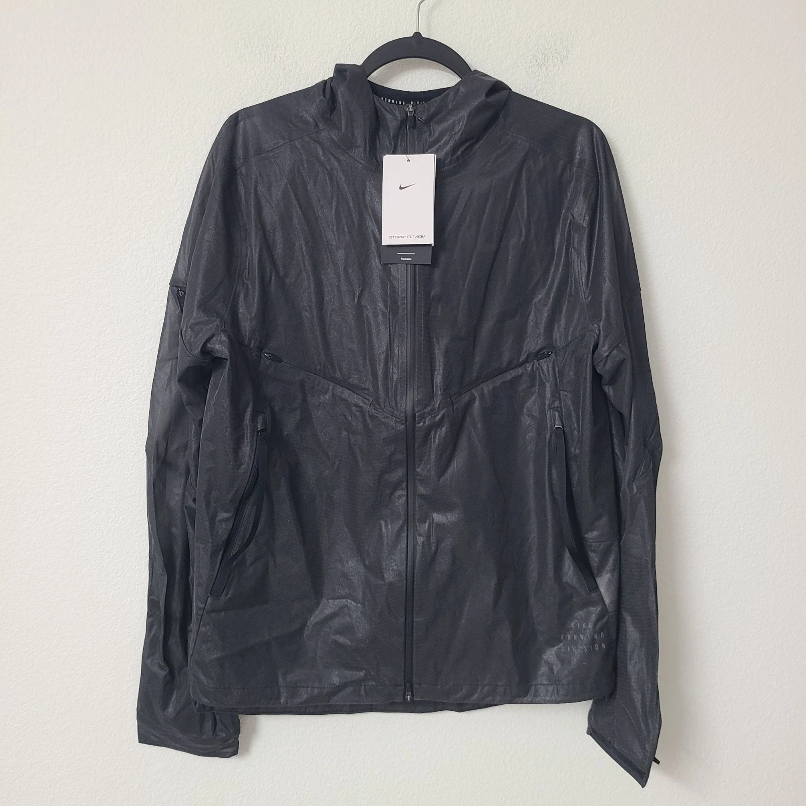 Nike Storm-Fit ADV Run Division Running Jacket DD6132-010 Size S Black