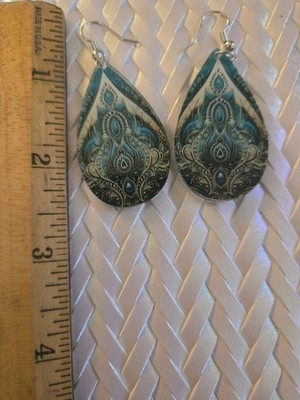 Teardrop Acrylic Green/Blue  Dangle Drop Earrings 