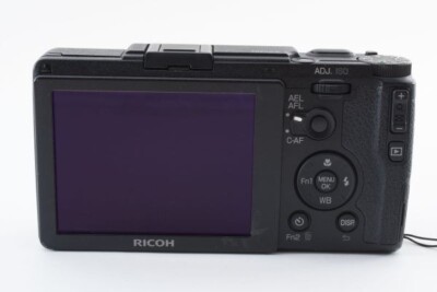 RICOH GR II 16.2MP DIGITAL Compact Camera Battery set Fast