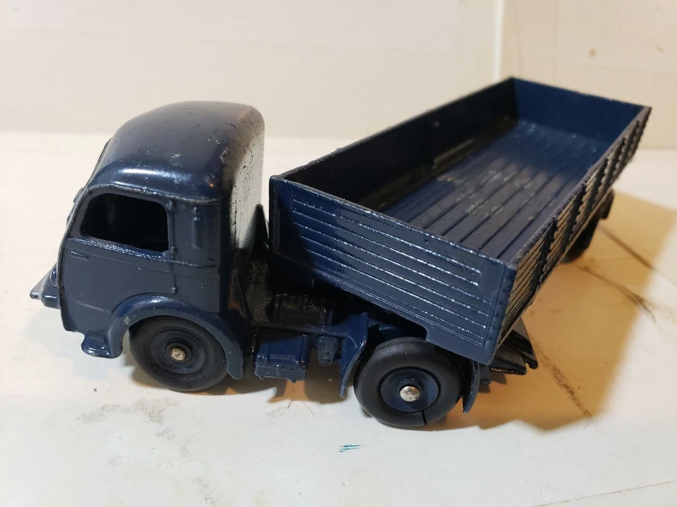 Dinky Toys Tracteur Panhard Meccano Diecast Tractor Stake Truck - Image 4 of 4