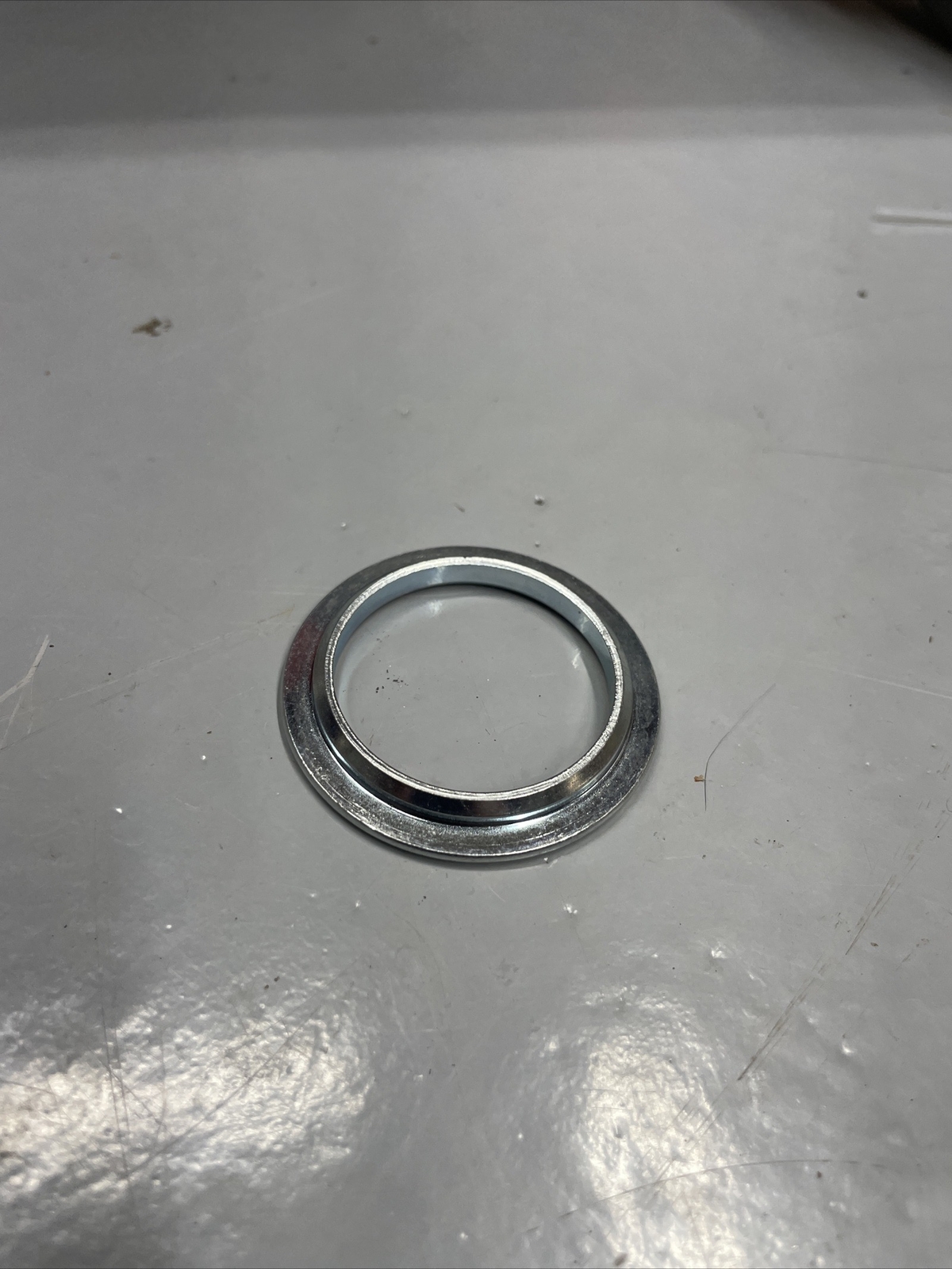 New FSA Crown Race 1.5" Stainless Steel 45 Degree Headset Part - Foto 2