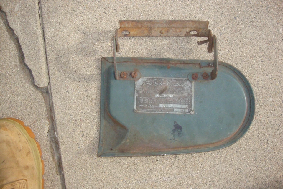 1948 1949 1950 Ford Truck GLOVE BOX DOOR Original F1 F 2 F3 F4 — 第 4/4 张图片