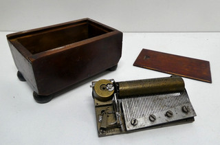 VINTAGE PAILLARD MECHANICAL MUSIC BOX WOODEN SLIDE LIDDED WIND UP