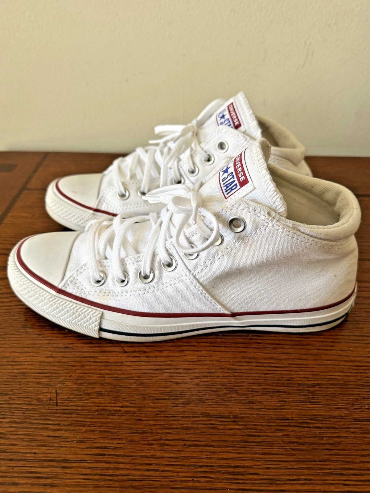 Converse Chuck Taylor All Star Mid Madison Shoes 563511F White Women's Size 9W thumbnail 4