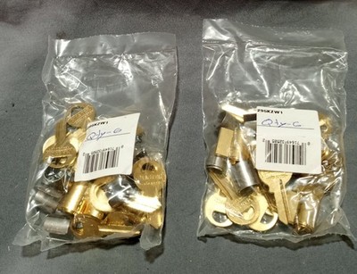 Lot Of 12 Master Lock Key Blanks 295KZW1