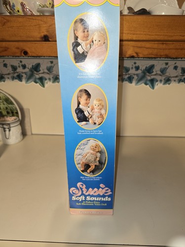 1982 Fisher Price Susie Soft Sounds Doll - Picture 5 of 9