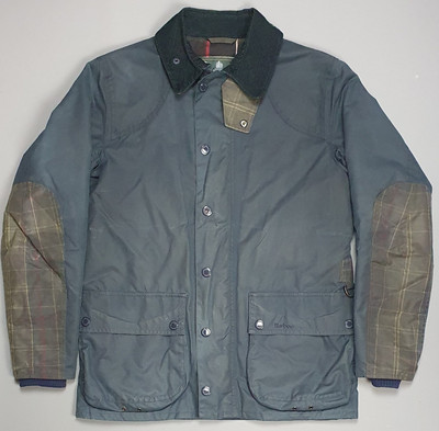 Barbour Digby Wachsjacke Medium Navy Padded Tartan Sleeve Patches