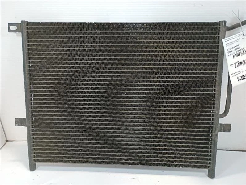 AC Condenser from 2003 BMW Z4 11013426 - Image 2 of 4