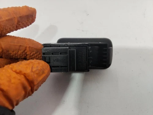 5G0868345 Mando Elevalunas Trasero Izquierdo para VOLKSWAGEN GOLF VII VA 1777989 - Imagen 2 de 3