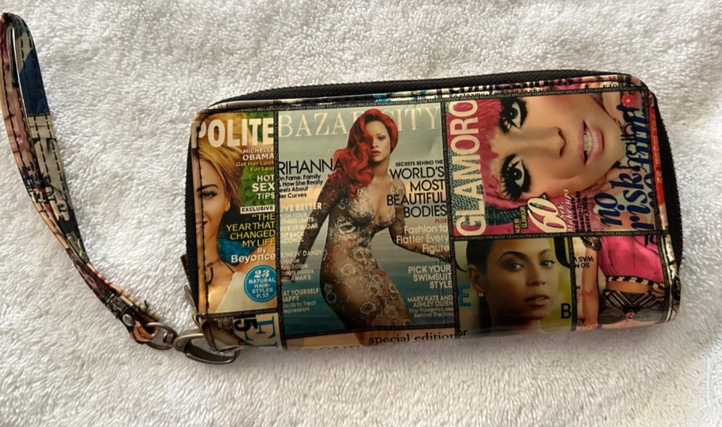 Magazine Covers Parody Celebrity Fashion Style Zippered Clutch Wallet