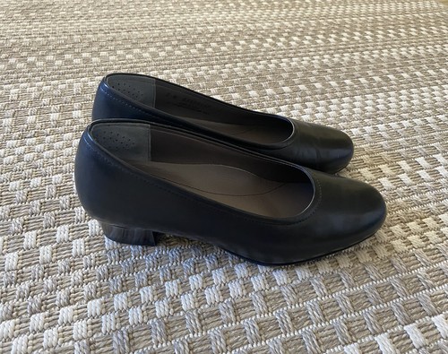SAS Milano Black Leather Pumps Heels 7 W Wide - Picture 8 of 10