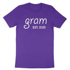 Gram Est.2025 Grandma Est.2025 T-Shirt Funny Cool Graphics Tee Gift For Grandma