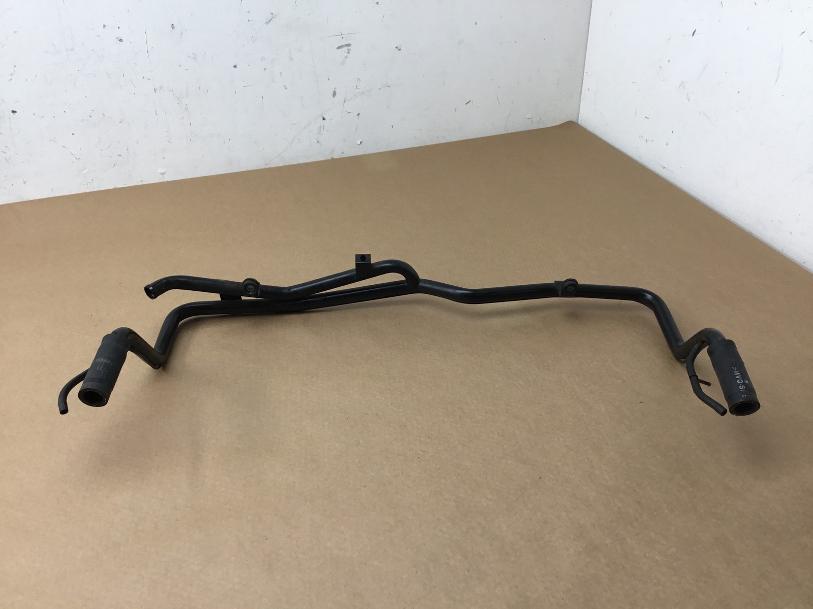 Maserati Coupe GT 2003 Engine Smog Air Delivery Hose Line Pipe Tube 02-06 ;:Y