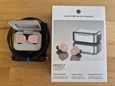 Master and Dynamic MW07 Pink Pristine Condition