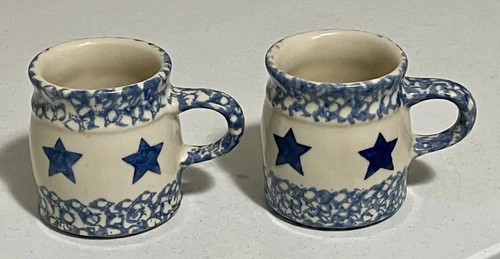 2 Gerald E. Henn Workshop Stoneware Coffee Mugs, Blue Spongeware & 5 Stars, VGC