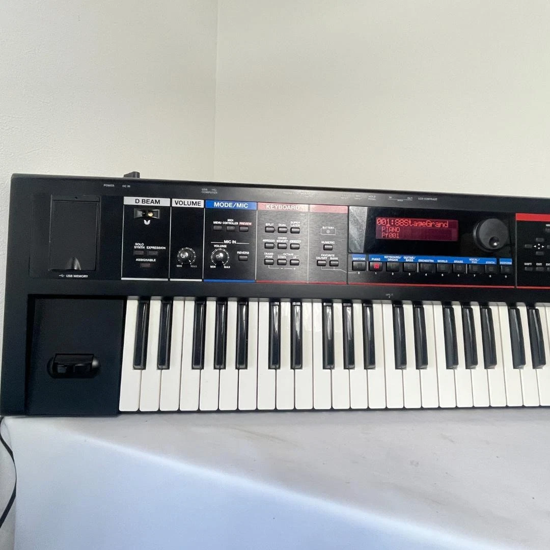 Roland Juno Di for sale - eBay