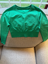 OFFLINE by Aerie Women  s Green Cropped Crew Neck Pullover Sweatshirt Sz M