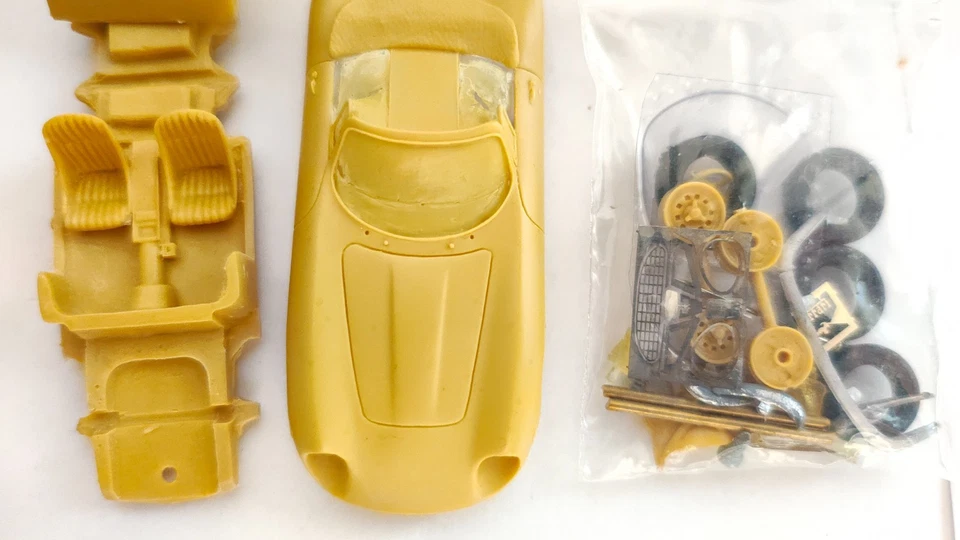 Ferrari 275 Gtb Spyder NART Mrf Kit 1/43 Provence Moulange sigillata con scatola - Immagine 2 di 4