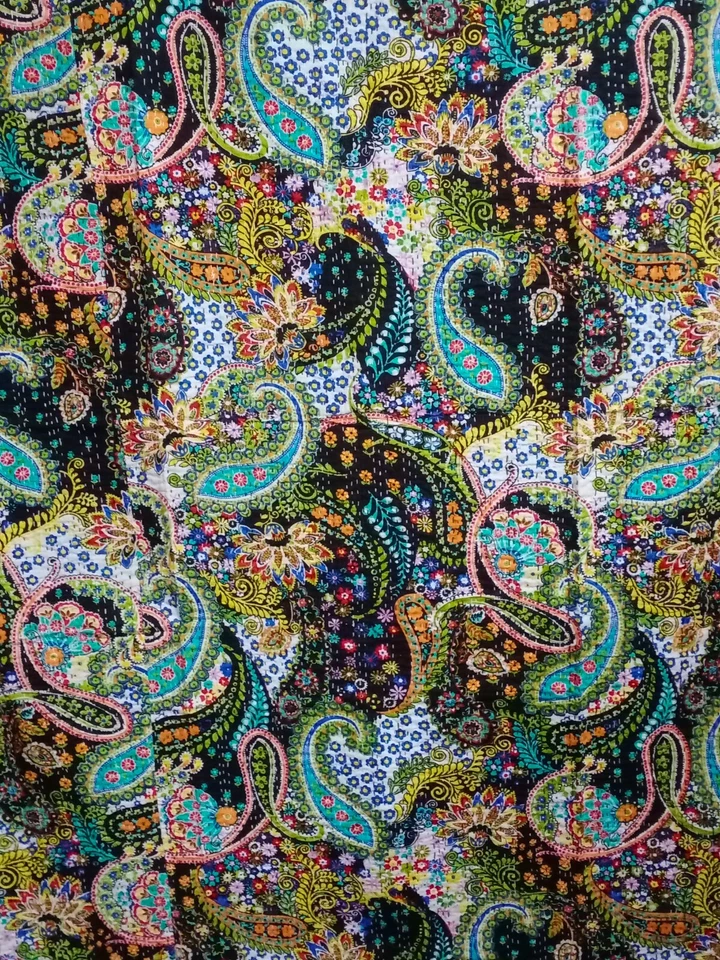 Edredón Kantha estampado paisley negro indio hecho a mano, manta Kantha, tiro, Kantha, Foto 2 de 4
