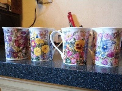 4 Hudson und Middleton China Becher 'Die vier Jahreszeiten' von Sheila Mannes-Abbott