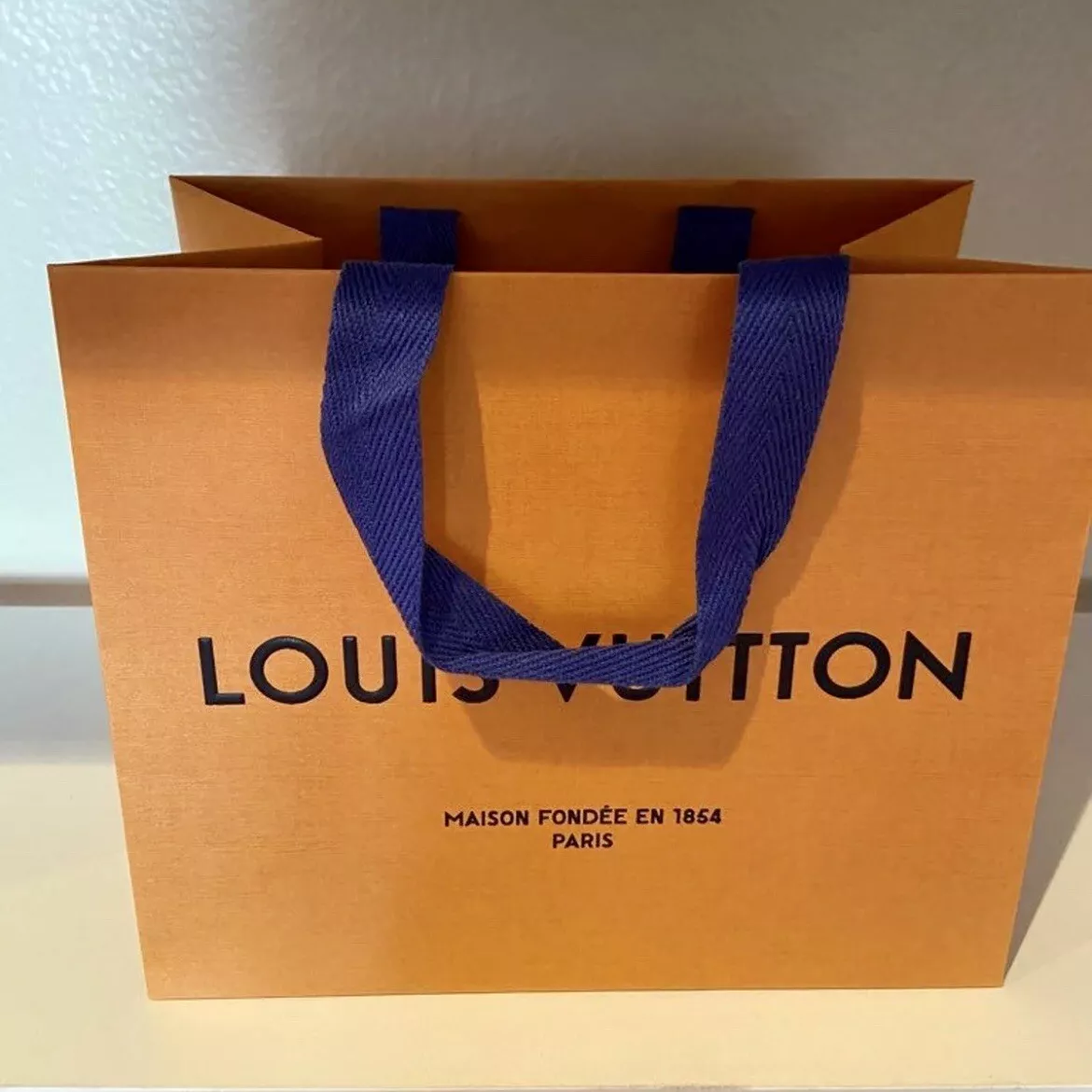 LOUIS VUITTON Authentic Gift Shopping Bag Small Orange SIZE 8.5 x 7 x 4.5”