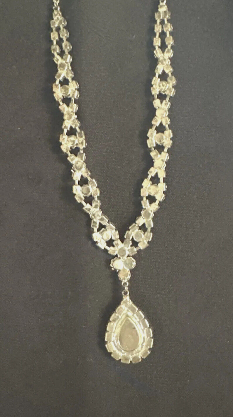 Rhinestone Statement Necklace Adjustable Silver L… - image 3