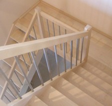 Treppe, Massivholztreppe, Geschosstreppe, Podesttreppe 1/2 gewendet