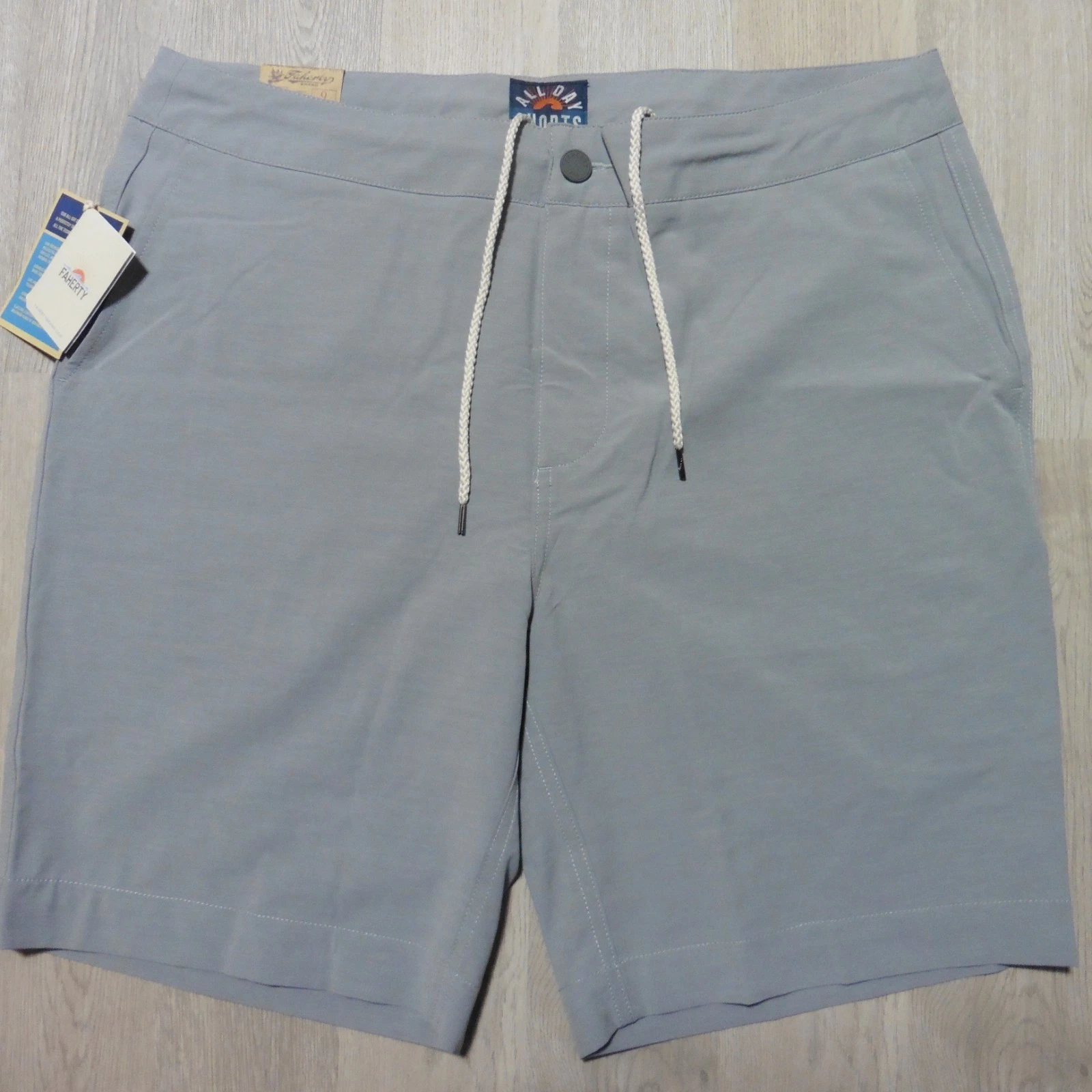 FAHERTY Mens 35 ALL DAY SHORTS ICE GREY 9" PERFORMANCE HYBRID GOLF MSC0007