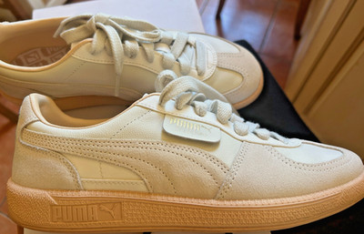 Puma Palermo White SZ 9 Ladies Athletic Shoes Excellent Condition 397647-11