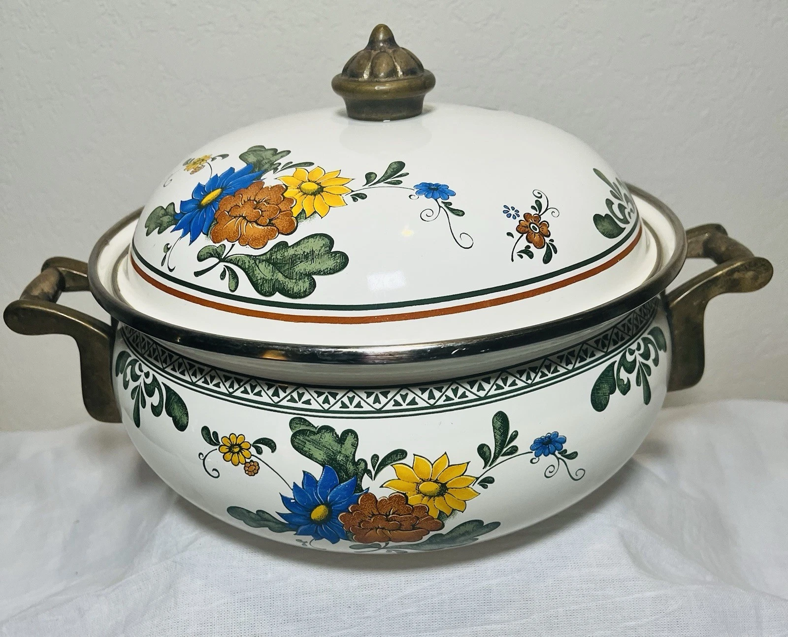 VTG Villeroy & Boch Amsterdam Enamel Floral 9”Cookware Saucepan Pot